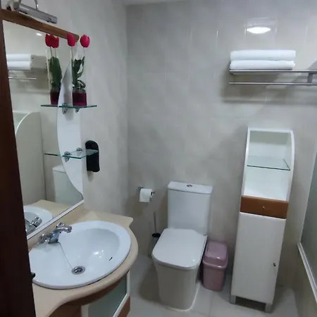 Cerca Del Mar Y La Naturaleza דירה